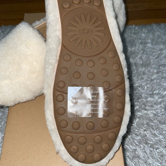 UGG Hailey Fluff Loafer - Picture 5 of 8